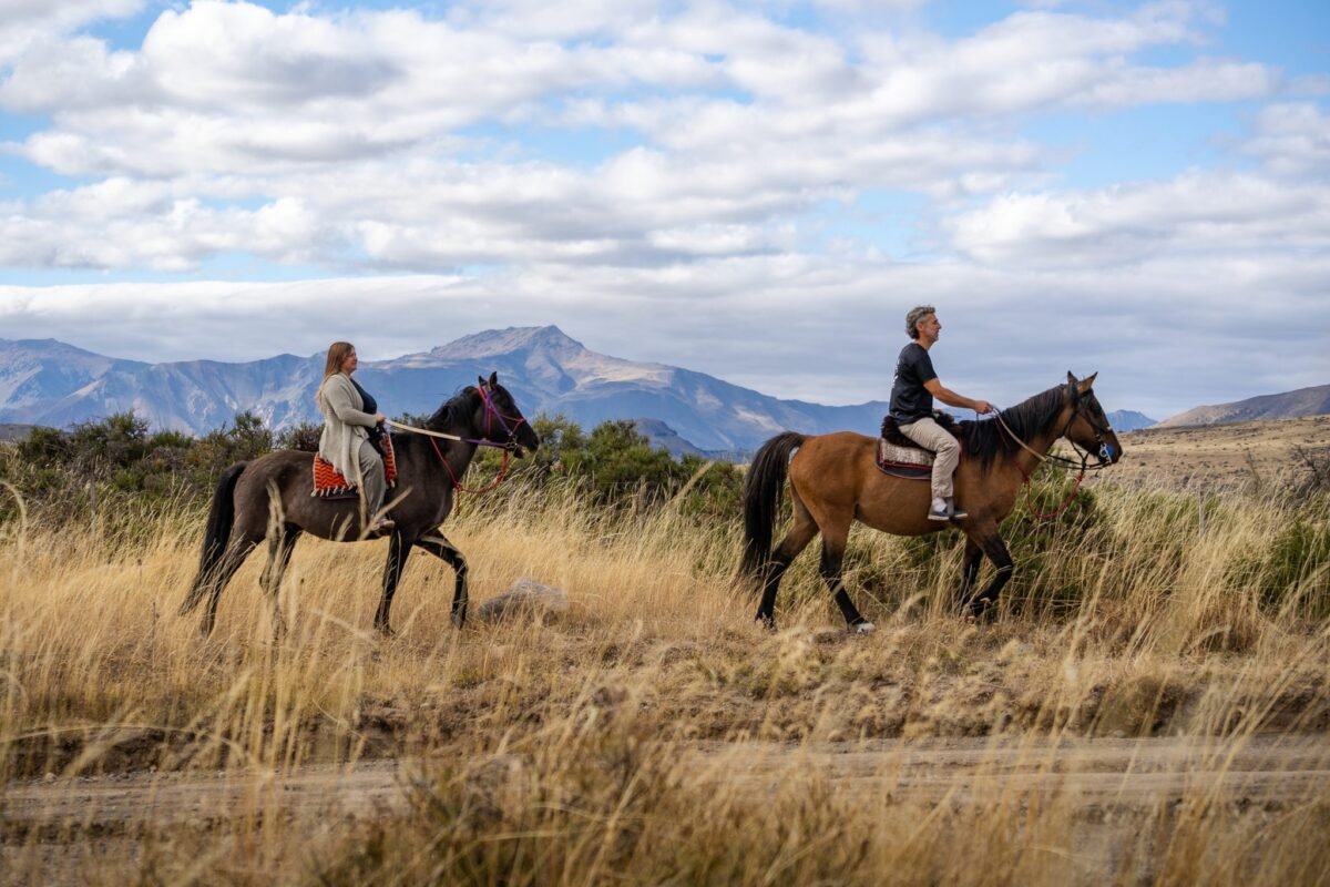 Martes de amplitud térmica en Esquel: de la camperita a la tarde de sol