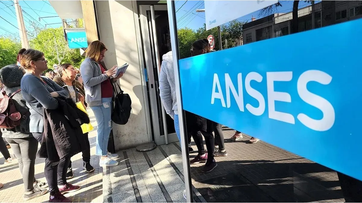 ANSES: el Gobierno habilitó retiros voluntarios con pagos de hasta $80 millones