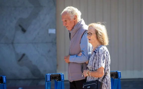 Cuánto cobrarán los jubilados en abril: la mínima sube a $380.286