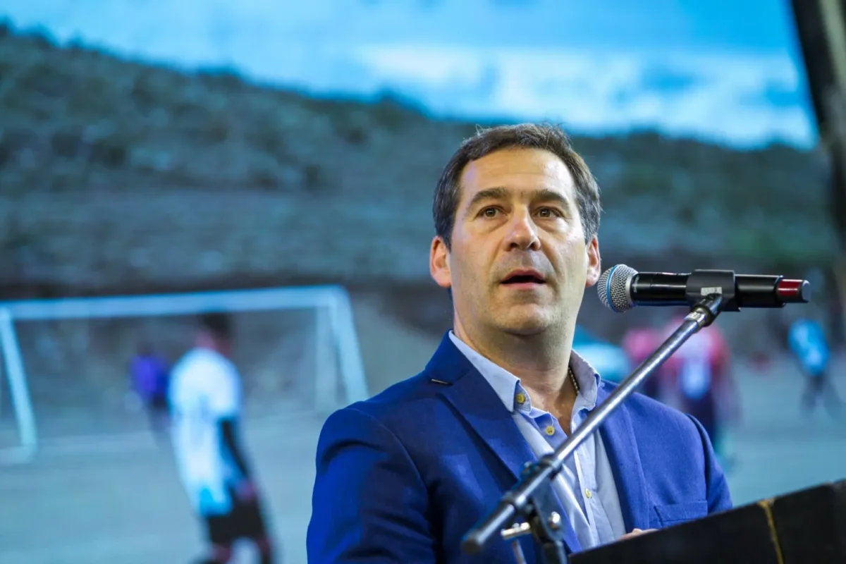 Luque alertó que la modificación de la Ley de Glaciares podría poner en riesgo las reservas de agua